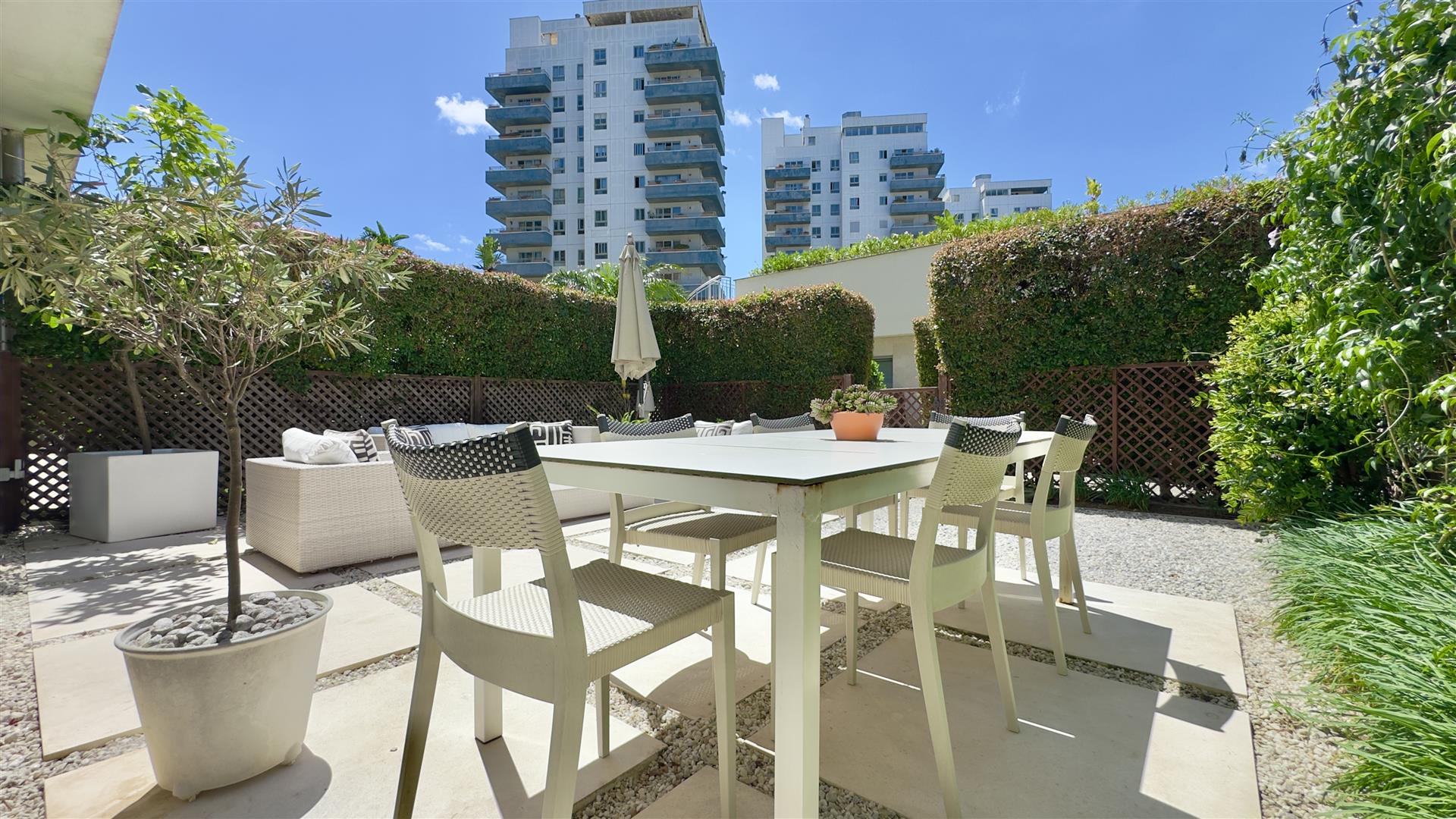  Image of Apartment - 2 Bedrooms - 2 Bathrooms for Sale in Ocean Village-Gibraltar, Image 12